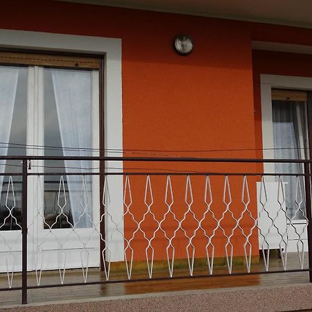 Apartment Parenzana Bibali 65 A 52460-บูเย ภายนอก รูปภาพ