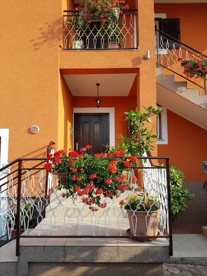 Apartment Parenzana Bibali 65 A 52460-บูเย ภายนอก รูปภาพ