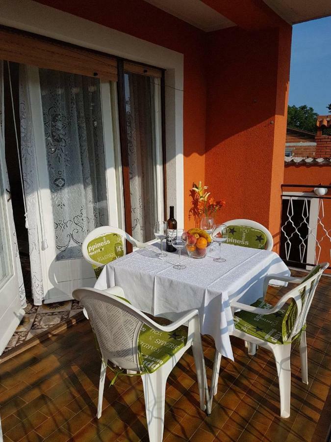 Apartment Parenzana Bibali 65 A 52460-บูเย ภายนอก รูปภาพ